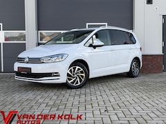 Volkswagen Touran - 1.4 TSI Highline 7p Automaat | Carplay | LED | Adaptive cruise | Climate | Stoelverwarming