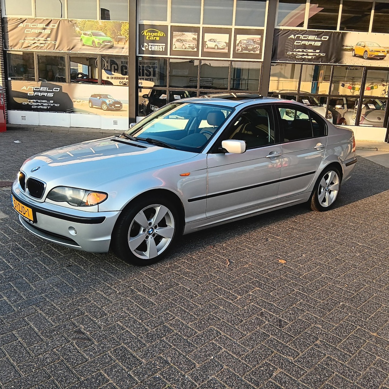 BMW 3-serie - 318i Special Edition Automaat - AutoWereld.nl