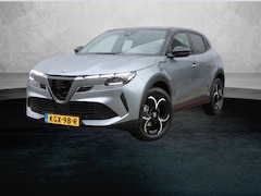 Alfa Romeo Junior - 1.2 Turbo Hybrid Ibrida | Apple Carplay/Android Auto | Navigatie | Camera | Verwarmde voor