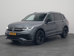 Volkswagen Tiguan Allspace - 2.0 TSI 4Motion R-Line 7-Pers. | CAMERA | ADAPTIVE | STOEL- EN STUURVERW. | TREKHAAK