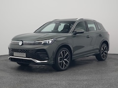 Volkswagen Tiguan - 1.5 eHybrid R-Line NEW | PANO | 360° | HUD | ADAPTIVE | STOELMASSAGE | STOEL- EN STUURVERW