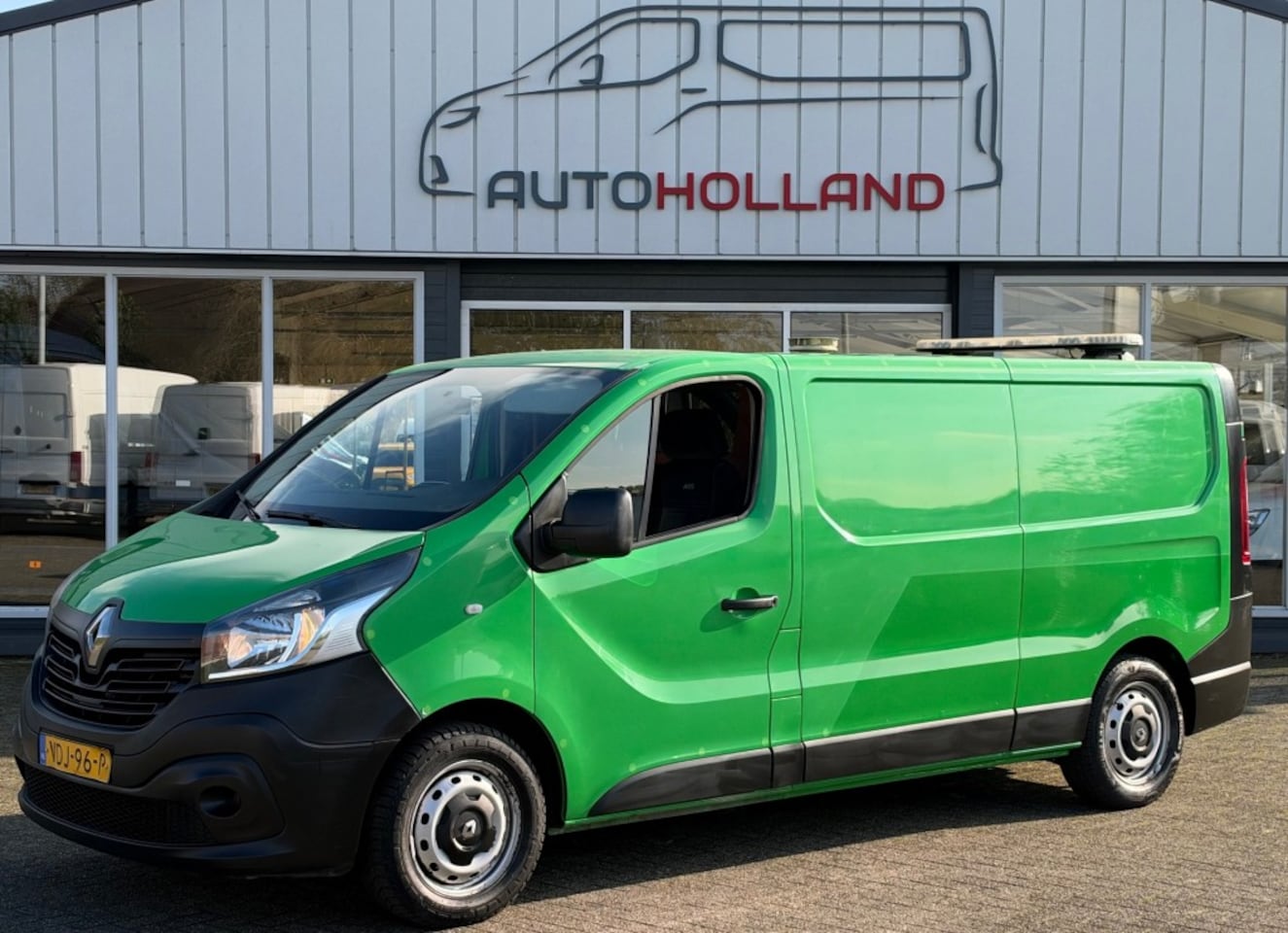 Renault Trafic - 1.6 DCI 92KW 125PK L2H1 EURO 6 AIRCO/ NAVIGATIE/ CRUISE CONTROL/ 100% DEALERONDERHOUDEN - AutoWereld.nl