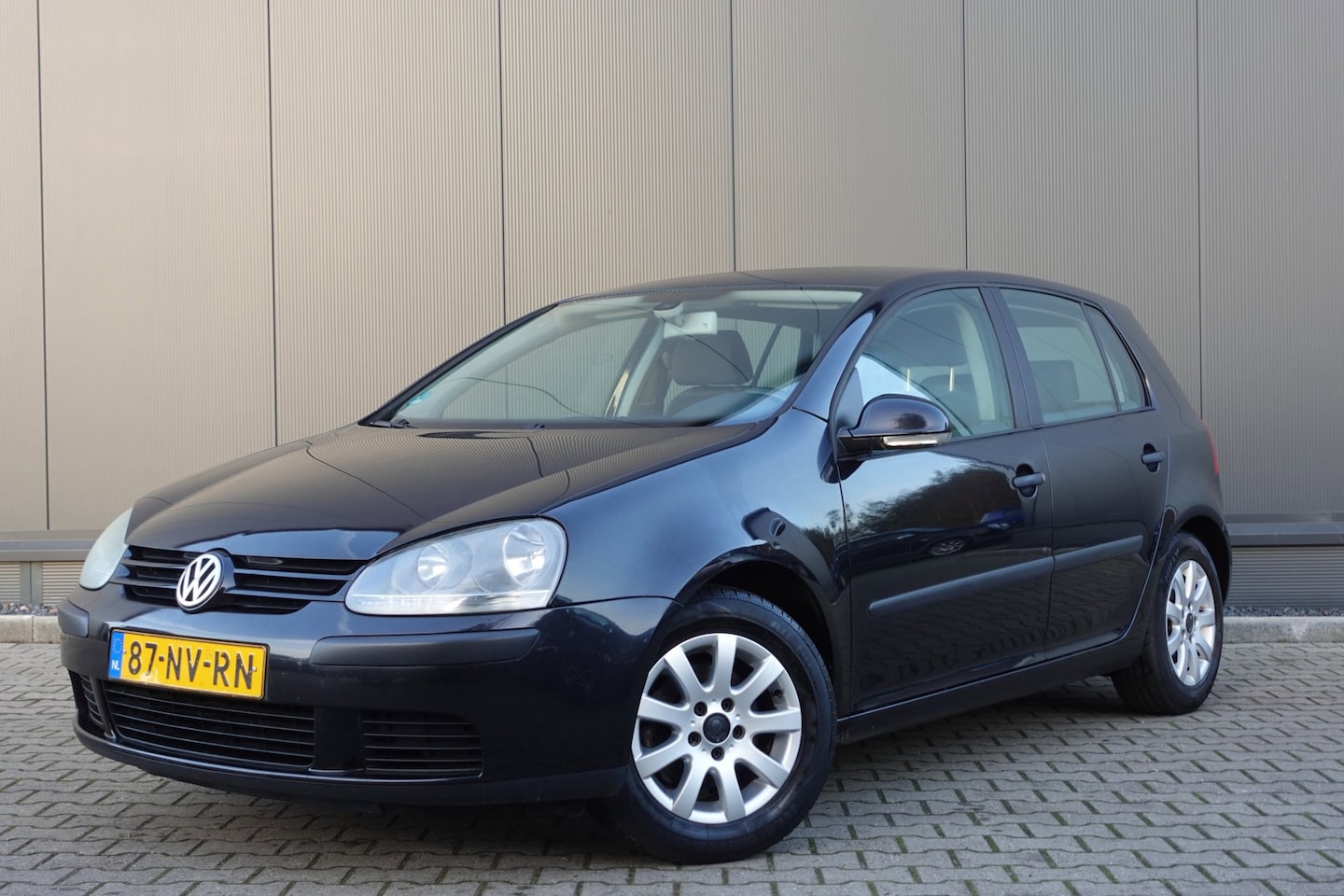 Volkswagen Golf - 1.6 FSI Comfortline 1.6 FSI Comfortline - AutoWereld.nl