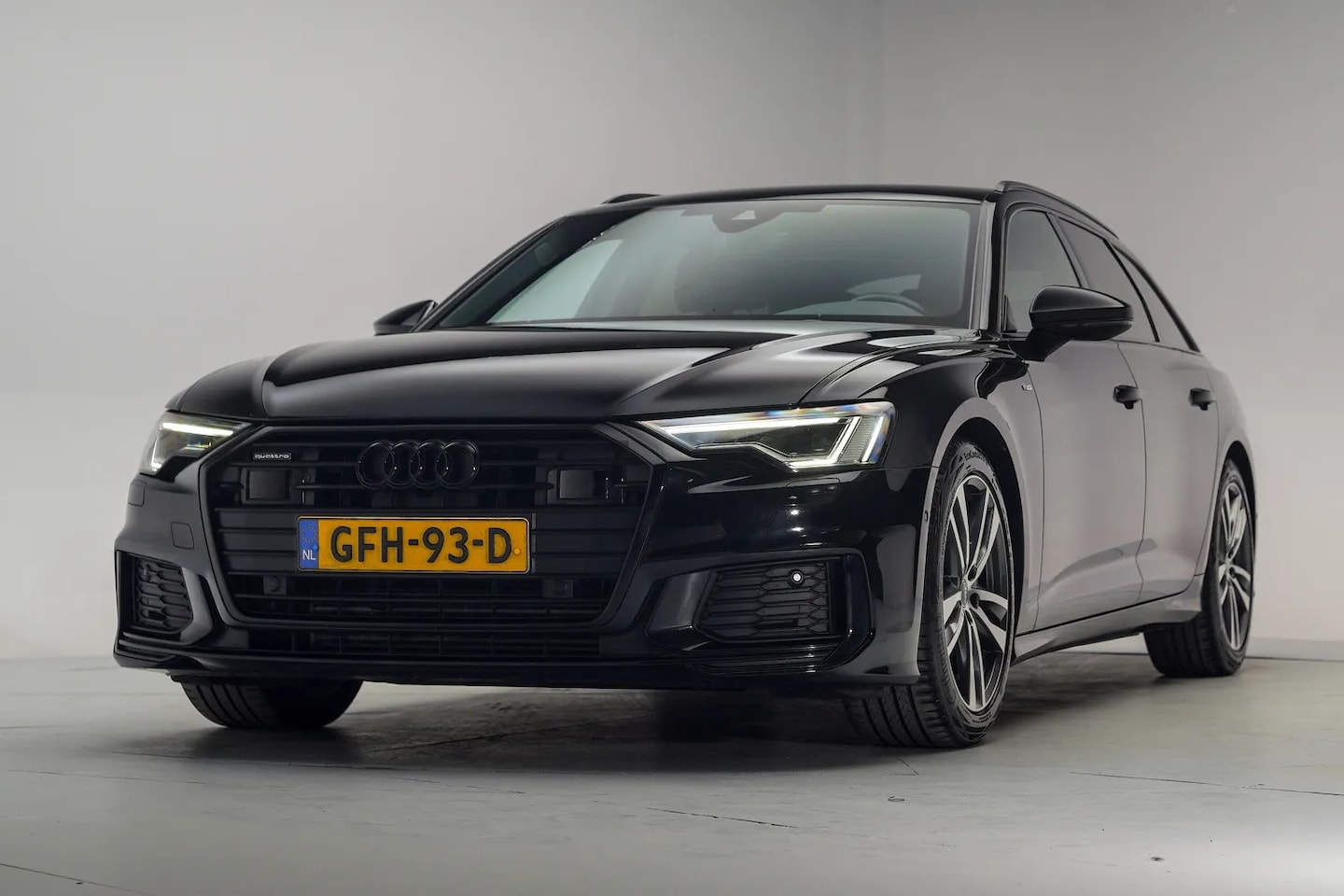Audi A6 Avant - 45 TFSI quattro 265pk S Line Black [ Matrix-LED B&O Leder Stoelverwarming v+a Virtual ] - AutoWereld.nl