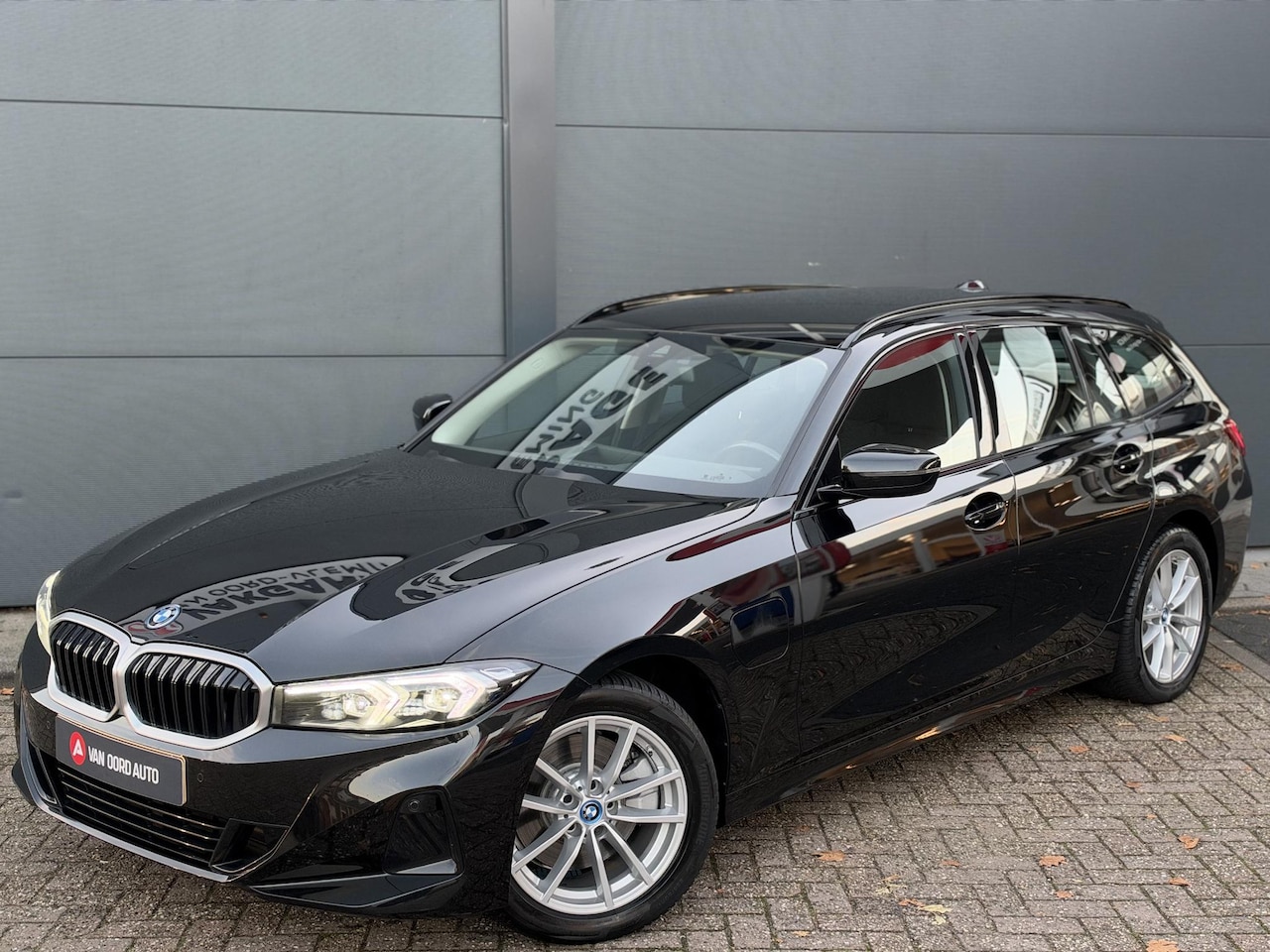 BMW 3-serie Touring - 320e / 100% Onderhoud / Geen Import - AutoWereld.nl