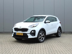 Kia Sportage - 1.6 GDI DynamicLine | Trekhaak | Achteruitrijcamera | Stoelverwarming | Stuurverwarming |