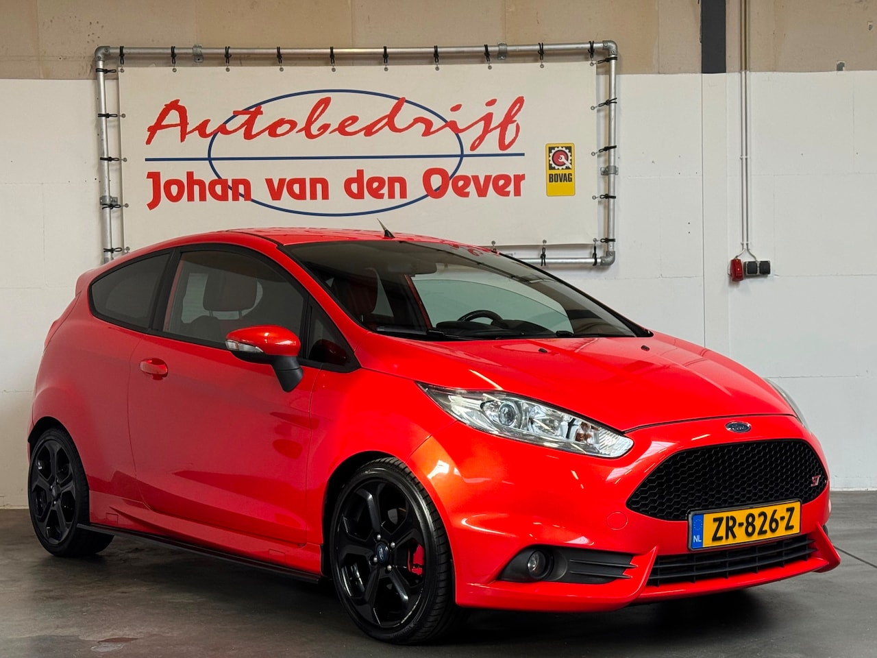 Ford Fiesta - 1.6 ST2|Stoelverwarming|Recaro|Sportuitlaat|17 " LM-Velgen| - AutoWereld.nl