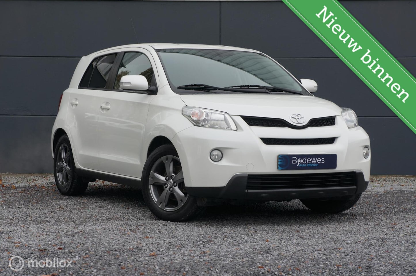 Toyota Urban Cruiser - 1.3 VVT-i Dynamic H6 Pearl Clima Leuk! - AutoWereld.nl