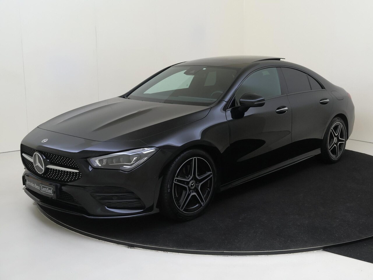 Mercedes-Benz CLA-Klasse - 200 Business Solution AMG / Panoramadak/ Night/ Sfeerverlichting/ Memory/ Multibeam - AutoWereld.nl