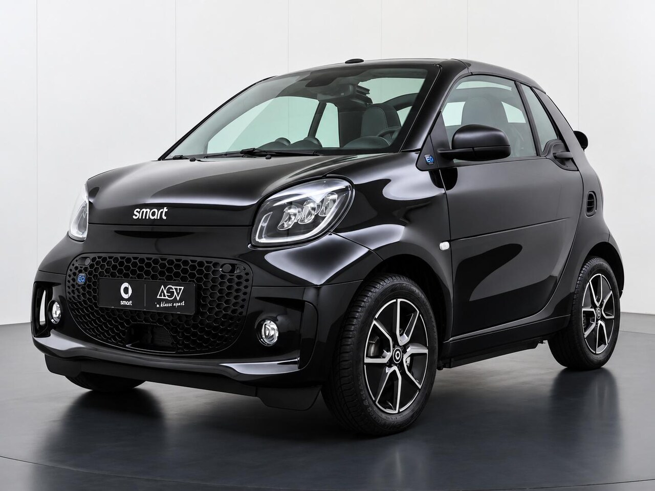 Smart Fortwo cabrio - EQ | Stoelverwarming | Verwarmd Stuurwiel | Sfeerverlichting | Cruise Control | DAB+ Radio - AutoWereld.nl