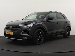 Volkswagen T-Roc - 1.5T 150PK Aut. R-Line BlackLine Digi.Dash Stoelverw. 18'LMV