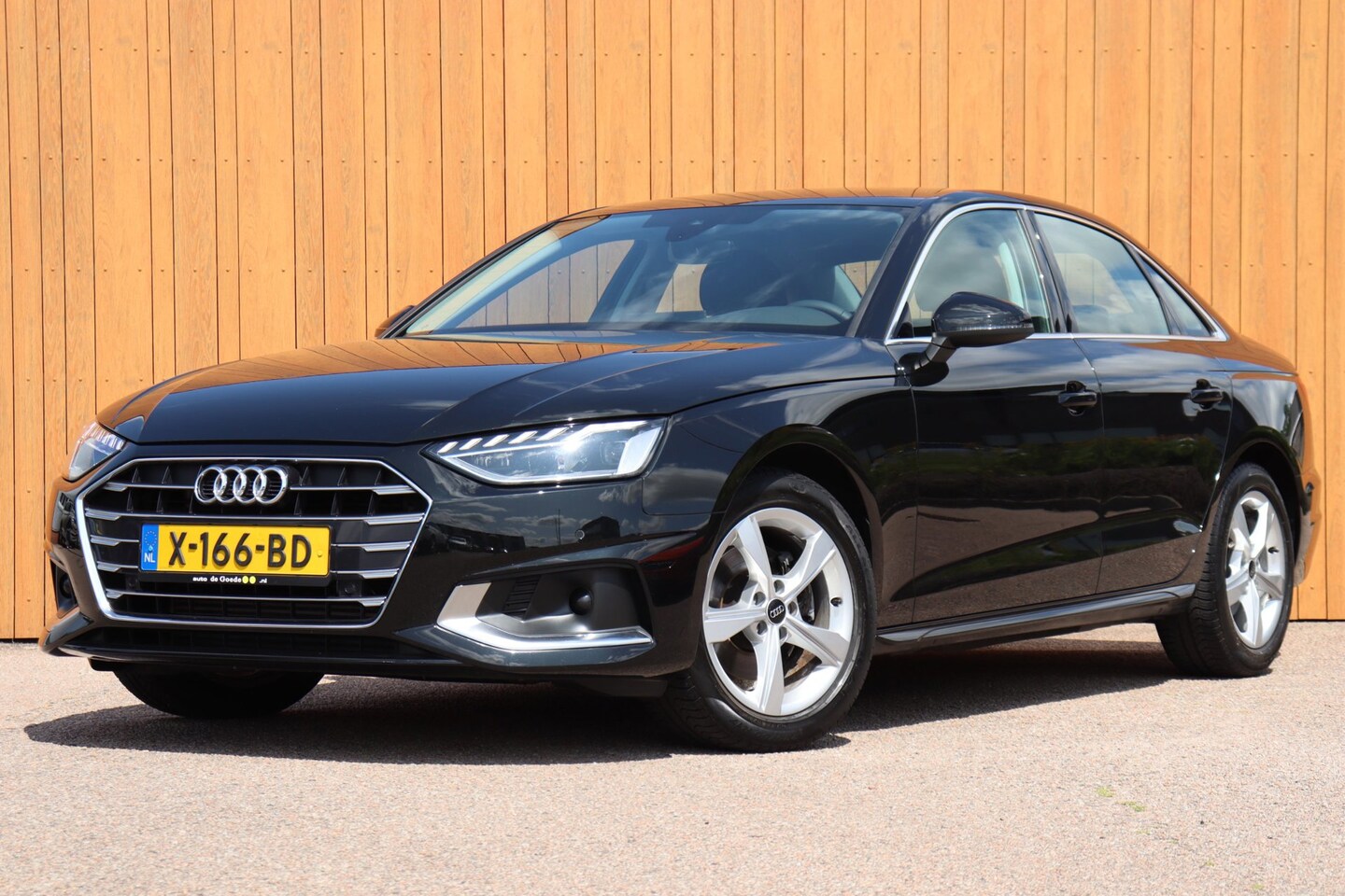 Audi A4 Limousine - 35 TFSI Advanced Edition org.NL - AutoWereld.nl