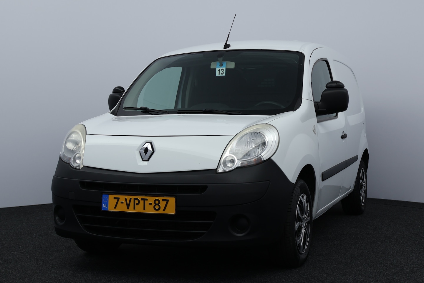 Renault Kangoo Express - 1.5 dCi 75 Express Comfort/ D-Riem verv: 165.000 KM!/ Trekhaak/ Navi/ Airco/ Cruise/ Elek. - AutoWereld.nl