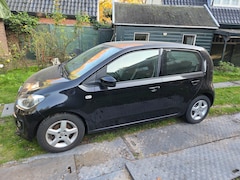 Volkswagen Up! - 1.0 high up! BlueMotion Volkswagen Up! BlueMotion – 5-deurs – 86.747 km – Airco & Cruisecontrol
