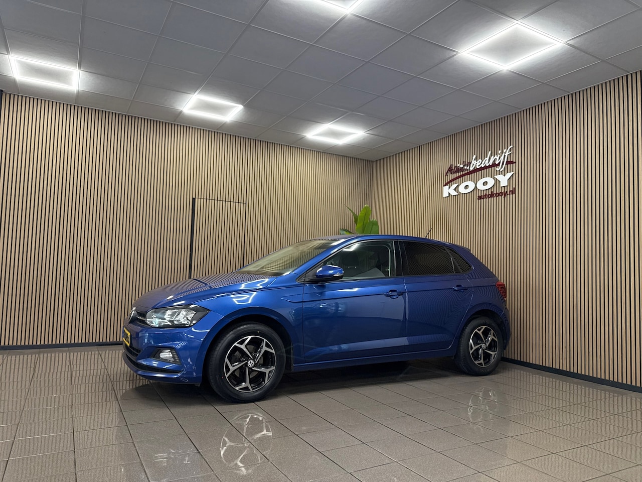 Volkswagen Polo - 1.0 TSI Comfortline * Automaat / Carplay / LM Velgen / Parkeersensoren / NL Auto * - AutoWereld.nl