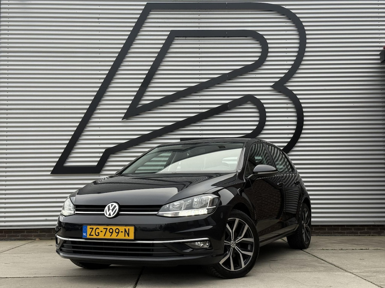 Volkswagen Golf - 1.0 TSI Comfortline 2e Eigenaar|Navi|Carplay|PDC V+A|Clima|Cruise|N.A.P|APK tot 03-2027 - AutoWereld.nl