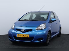 Toyota Aygo - 1.0-12V Comfort Navigator/ 5-Drs/ Airco/ C.V. Afstand/ Elek. Ramen/ Isofix/ Deelbare achte