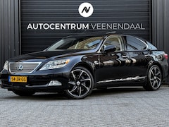 Lexus LS 600h - Executive V8 445 PK PANO/SOFTCLOSE/LEDER/CARPLAY