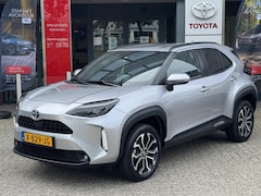 Toyota Yaris Cross - 1.5 Hybrid Dynamic NL-AUTO 17"LMV APPLE/ANDROID LED-PAKKET PRIVACY-GLASS KEYLESS