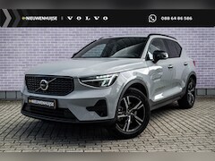 Volvo XC40 - 2.0 B4 Plus Dark | Trekhaak | Harman Kardon Audio | Achteruitrijcamera | Parkeersensoren |