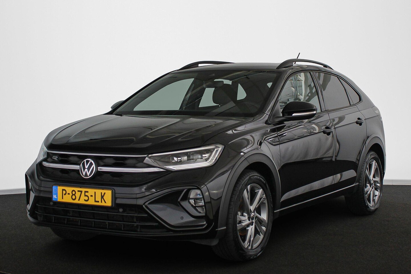 Volkswagen Taigo - 1.0 TSI R-Line Business DSG Automaat Achteruitrijcamera Apple CarPlay - AutoWereld.nl
