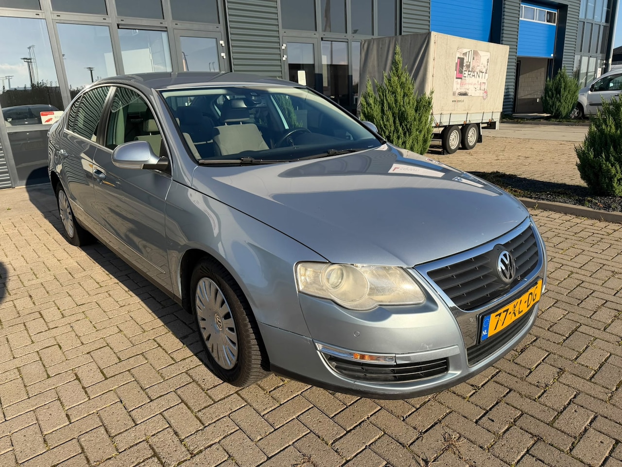 Volkswagen Passat - 2.0 FSI Comfortline 2.0 FSI Comfortline - AutoWereld.nl