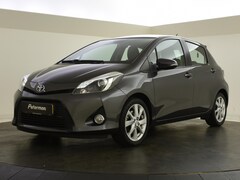 Toyota Yaris - 1.5 Full Hybrid Dynamic | Half leer | Trekhaak |