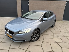 Volvo V40 - 2.0 T2 Nordic+ LUXURY|Nederlandse auto|Navi , LED verlichting en ASR