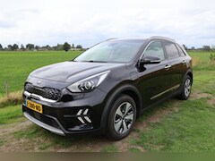 Kia Niro - 1.6 GDi PHEV ExecutiveLine|Carplay|Stoel/stuur/achterbank verwarming|Plug in|Automaat