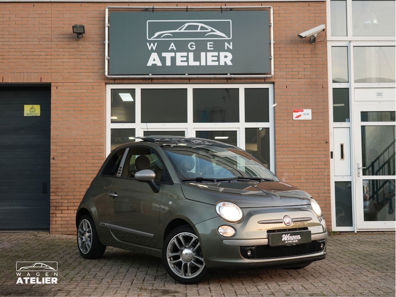Fiat 500 C - 1.2 Lounge|Diesel Edition|Pano|PDC|AC|Volledig ON - AutoWereld.nl
