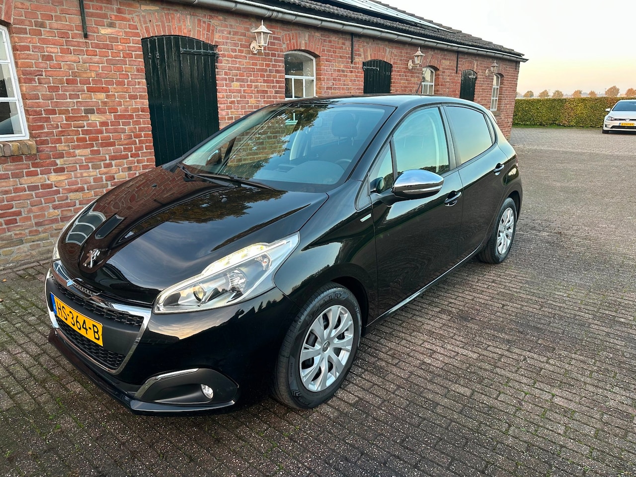 Peugeot 208 - 1.2 PureTech Urban Soul 1.2 PureTech Urban Soul , navigatie en nieuwe distibutie - AutoWereld.nl