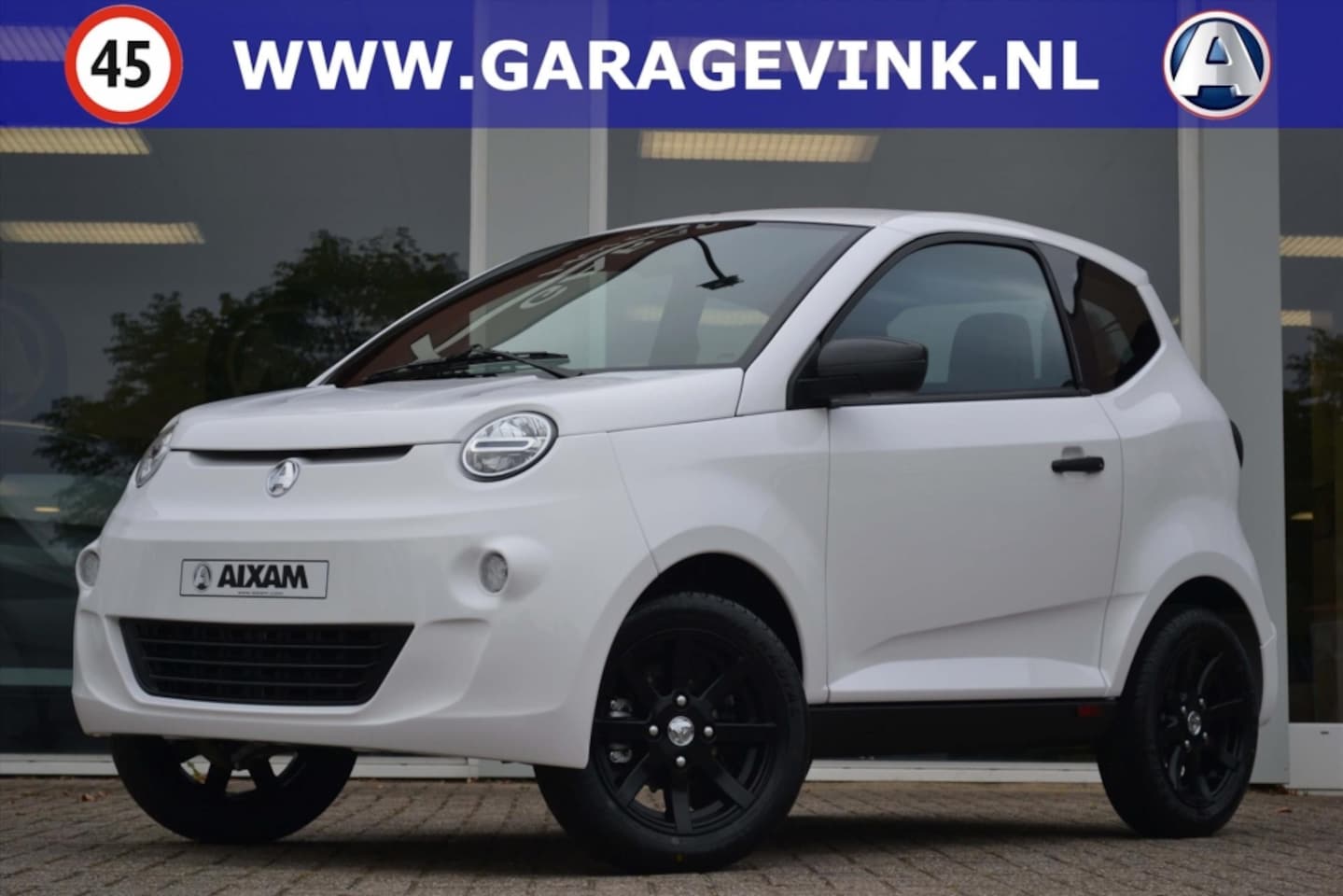 Aixam City - easy Access 100% ELEKTRISCHE Brommobiel MET kreukelzone + kooiconstructie - AutoWereld.nl