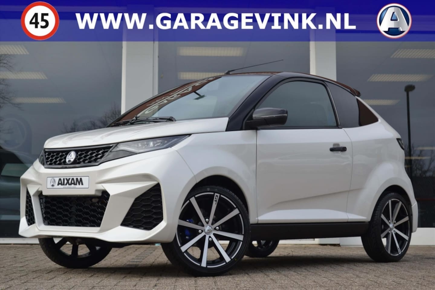 Aixam Coupé - GTI 100% ELEKTRISCH | Airco €1.450 | Apple car play met Achteruitrijcamera - AutoWereld.nl