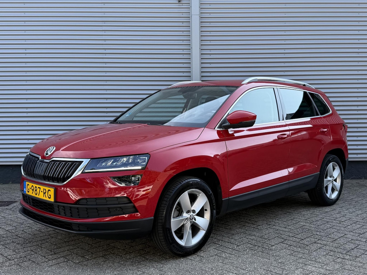 Skoda Karoq - 1.0 TSI Business Edition | Camera | Climate Control | Navigatie | Cruise Control | - AutoWereld.nl