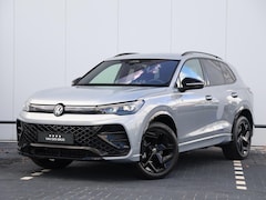 Volkswagen Tiguan - 1.5 eHybrid R-Line Business 204pk DSG | Black Style | Trekhaak wegklapbaar | Stoelverwarmi