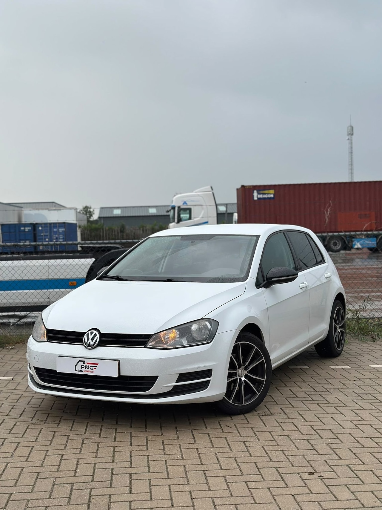 Volkswagen Golf - 1.2 TSI Trend Edition CRUISE - CARPLAY - AIRCO - AutoWereld.nl