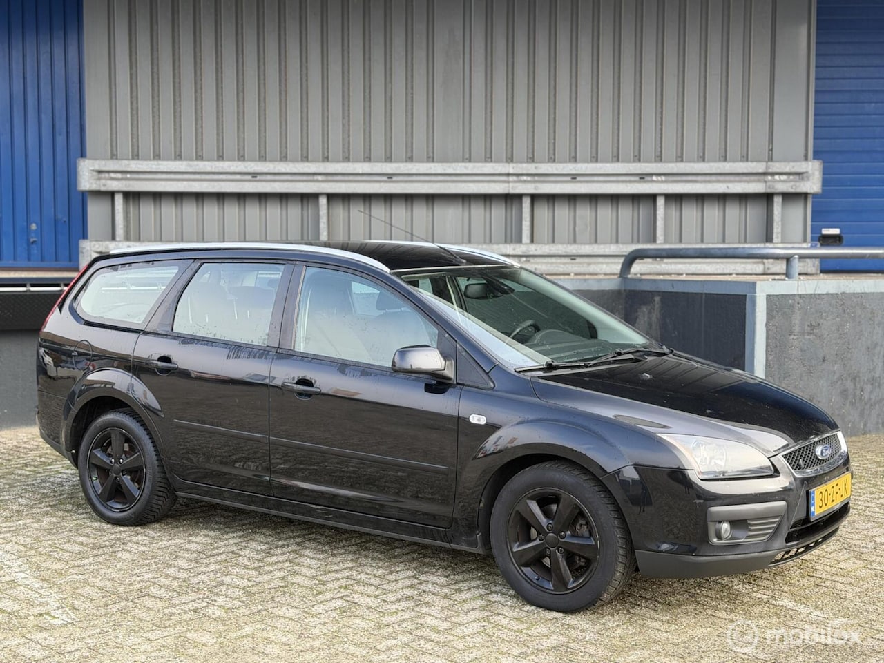 Ford Focus Wagon - 1.8-16V Ambiente FlexiFuel 1.8-16V Ambiente Flexifuel - AutoWereld.nl