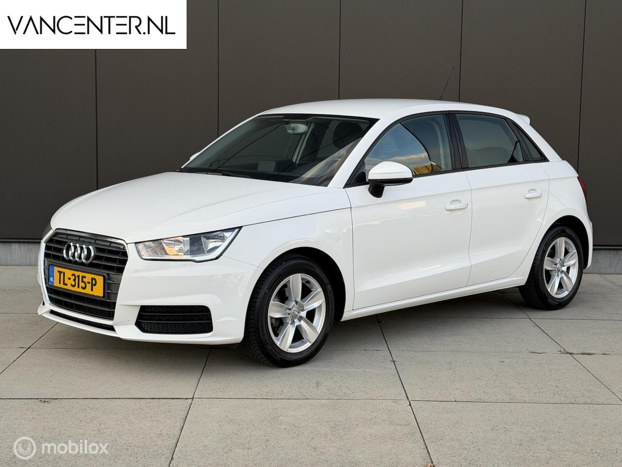 Audi A1 Sportback - 1.0 TFSI 95PK Airco Cruise Navigatie Wit - AutoWereld.nl