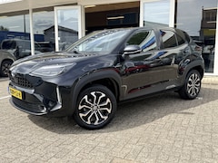 Toyota Yaris Cross - 1.5 Hybrid Team D | LED | Navi | Keyless | Winterpakket | Adapt. Cruise | Apple/Android |