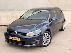 Volkswagen Golf - 1.6 TDI Highline DSG Massage Navi Camera Cruise DAB