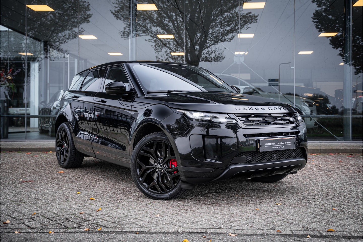 Land Rover Range Rover Evoque - P300e PHEV AWD Dynamic SE** Panodak ** 20inch ** NAP!! Facelift model - AutoWereld.nl