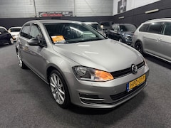 Volkswagen Golf - 1.4 TSI Highline