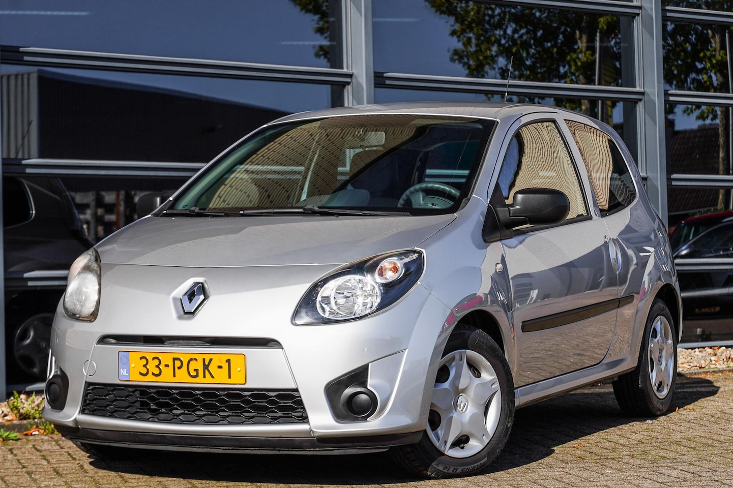 Renault Twingo - 1.2-16V Authentique Airco|NL-auto|Distri.riem verv.|Gewoon goed| - AutoWereld.nl