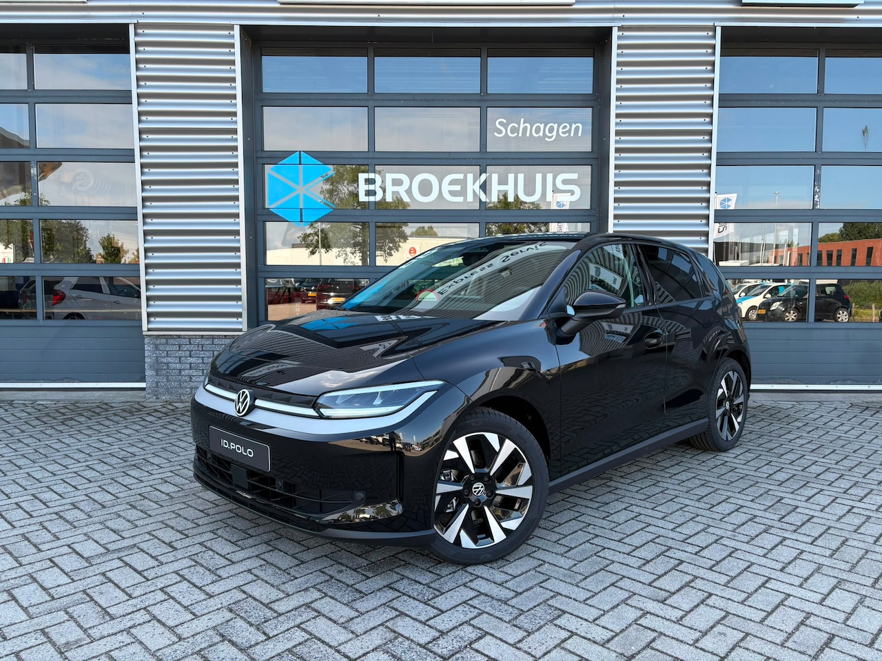 Volkswagen ID.Polo - Life First Edition | Airconditioning automatisch, 2-zone (Climatronic) | Automatische afst - AutoWereld.nl