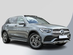 Mercedes-Benz GLC-klasse - 300e 4MATIC AMG Line 320pk | PHEV | Luchtvering | Panoramadak | Burmester | Stoelverwarmin