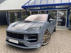 Porsche Cayenne Coupé - 3.0 E-Hybrid NeoDyme / TechArt onderdelen / 23'' Vossen / Unieke Samenstelling van de 1ste