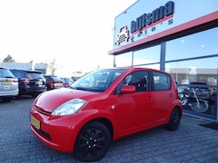 Daihatsu Sirion 2 - | AIRCO | 5-drs | NL-AUTO |