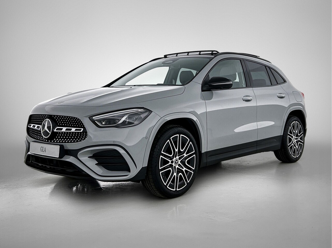 Mercedes-Benz GLA-Klasse - 250 e Business Solution AMG | AMG Line Plus pakket | Trekhaak | GUARD 360 ° Vehicle protec - AutoWereld.nl