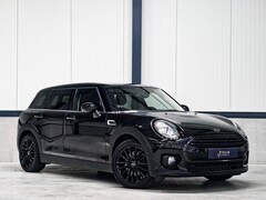 MINI Clubman - 1.5 Cooper Black edition | Carplay | Stoelverwarming | Keyless | Sfeerverlichting | NW All