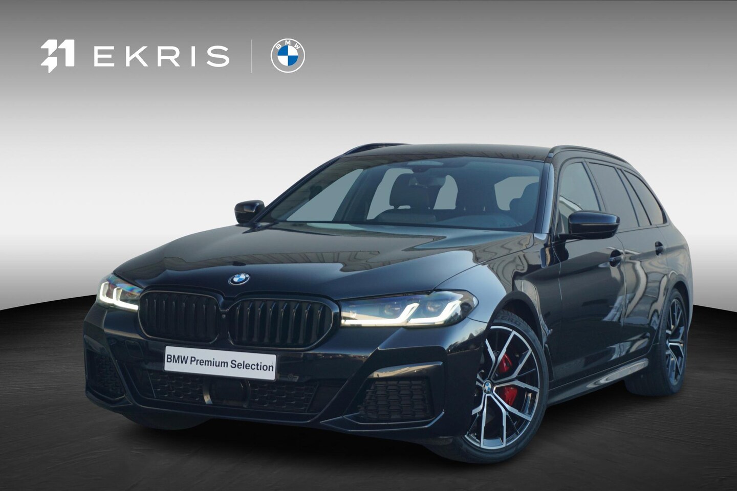 BMW 5-serie Touring - 520i High Executive Edition M Sport / Trekhaak / Comfort Acces / Hifi / CoPilot / Driving - AutoWereld.nl